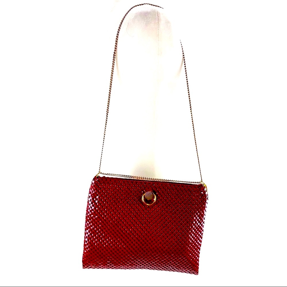 VINTAGE | Wine Metal Purse With Strap | OS